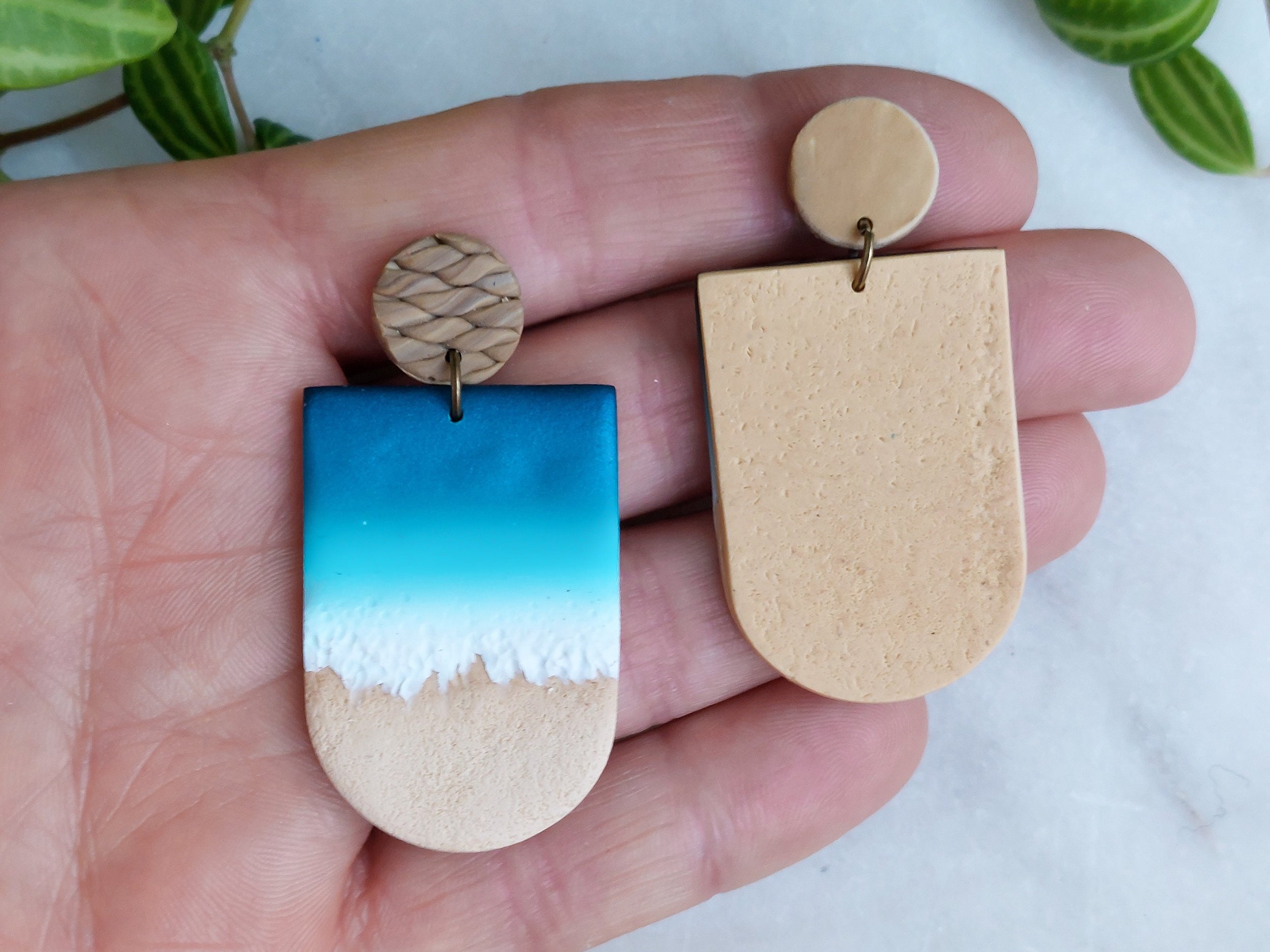 https://i.etsystatic.com/15080747/r/il/d5a124/4502000214/il_fullxfull.4502000214_919g.jpg
