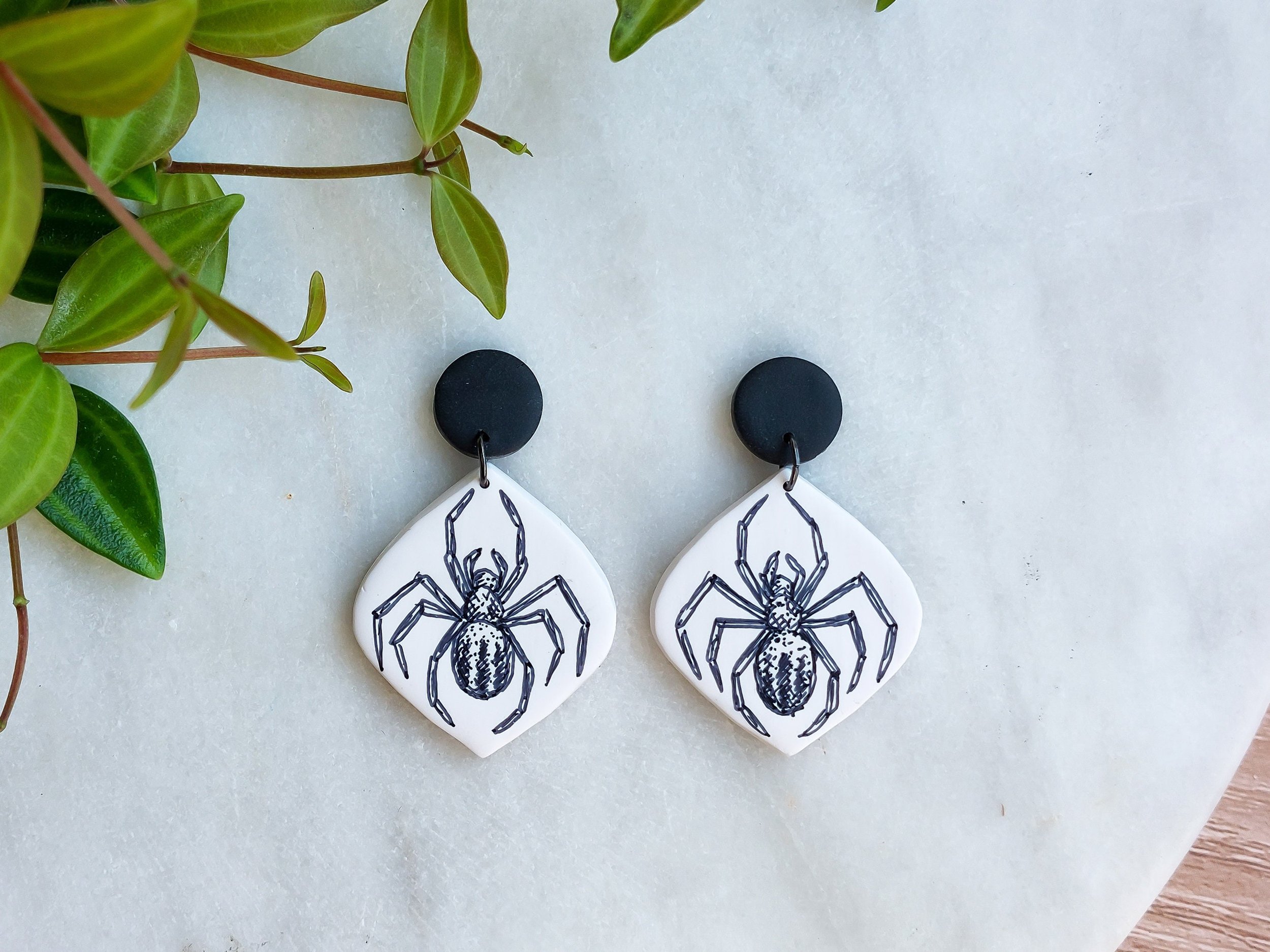 https://i.etsystatic.com/15080747/r/il/9eb3a2/3374182618/il_fullxfull.3374182618_qf8z.jpg