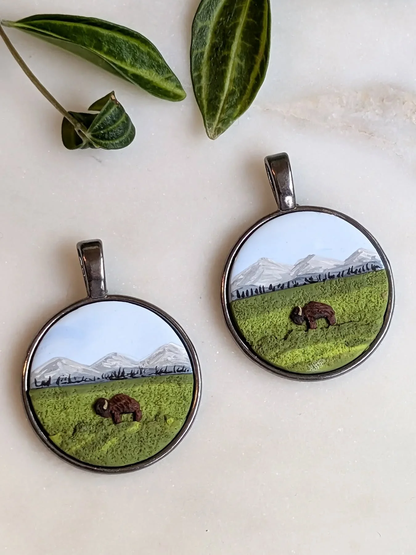 The winter bisons sold out quickly, so this time I've made summer bisons. You know... to channel summer vibes! (Mother nature, please catch on!!)

Coming to Naturecore Expo and the shop soon... 🦬
