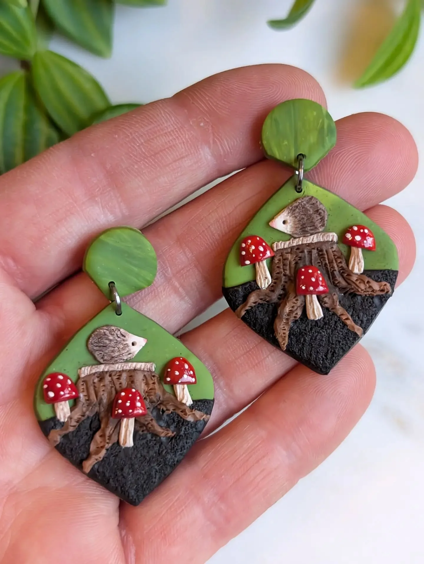 Cute little woodland hedgehogs coming to Naturecore! I'm on a bit of a mushroom binge.... Stay tuned for more!

Also available online under Animals!

Whimsical jewelry | hand sculpted gifts | made in Canada | Alberta artisan | shop local
