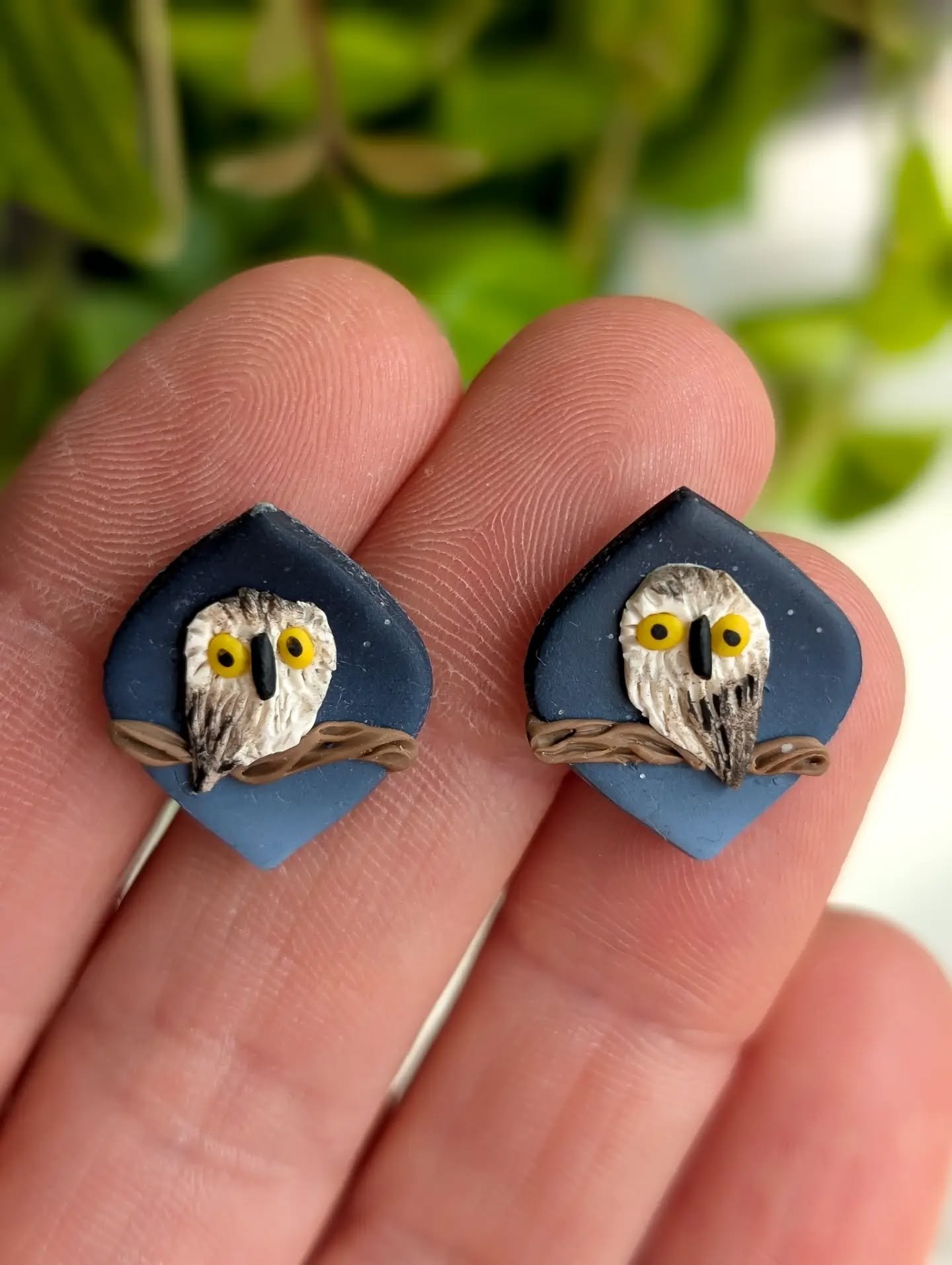 Something new, and something older that I have restocked! 

These tiny owl studs are a new design, and it's been a while since I had great horned owls in stock.  I restocked two styles of great horned owl, as well as the tiny owl in a stump in an aut
