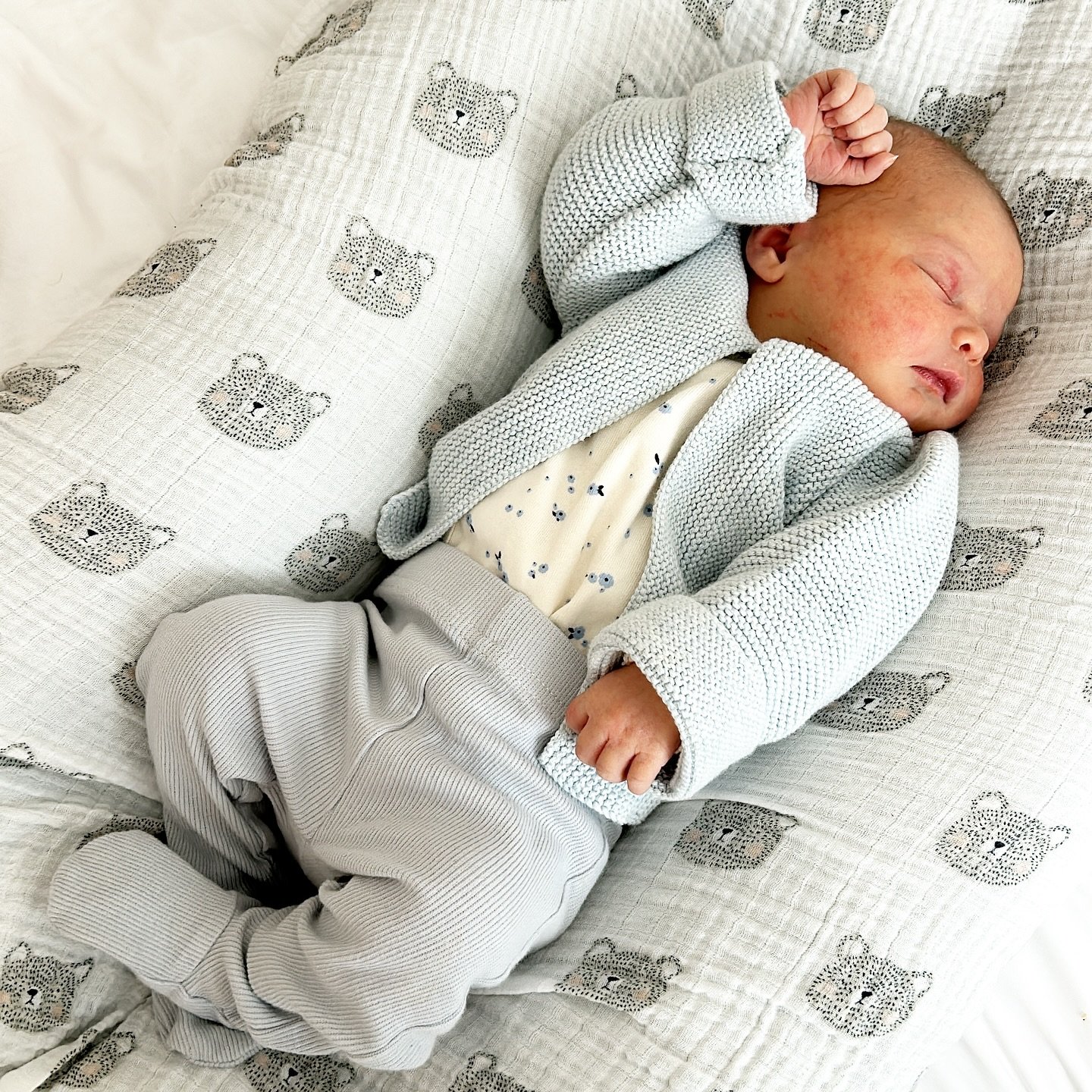 Welcome to the world Lola Ann McCormack. 

Coming into our lives via elective c section and weighing an epic 4.02kg at just 38 weeks and six days. 

As your name pertains, we know you are already so strong and you won&rsquo;t let the sorrows of life 