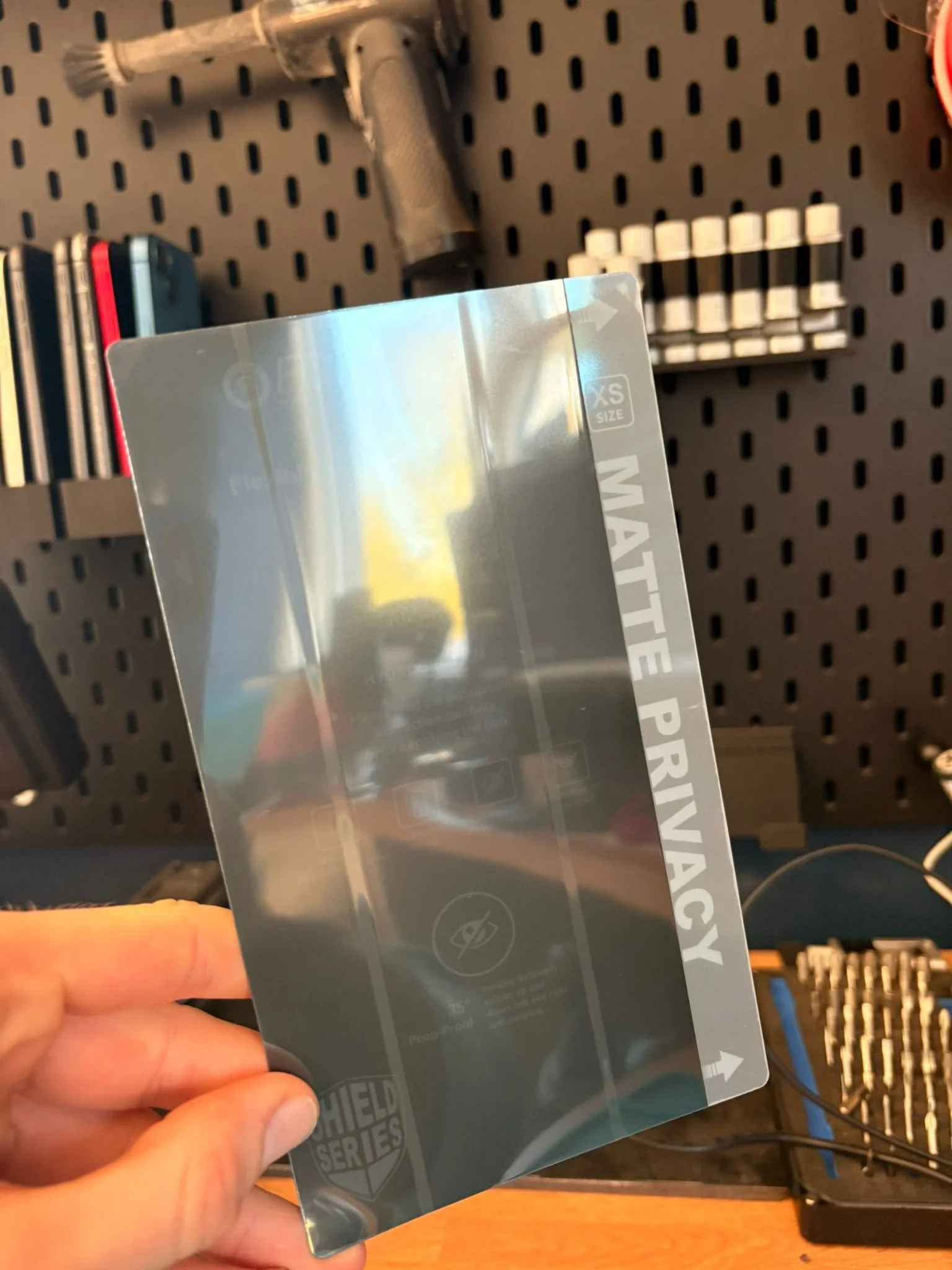 Matte Privacy Hydrogel