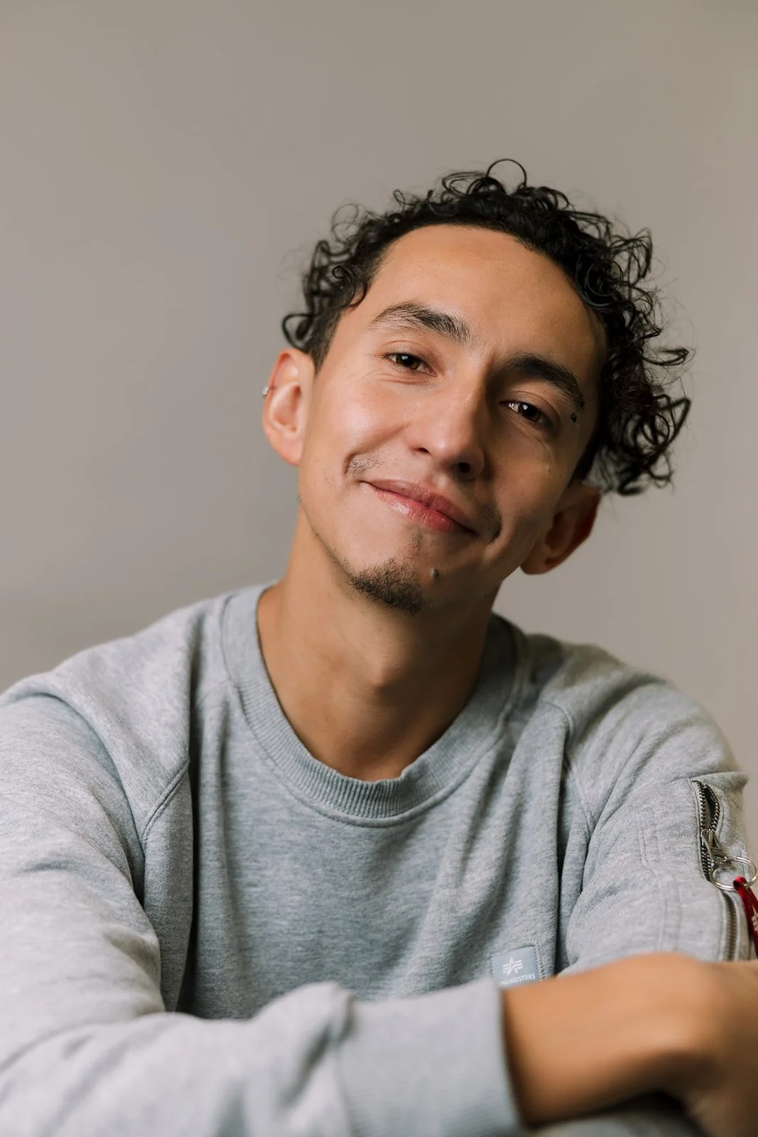 Potrettikuvaaja Helsingissä. Ajattomat henkilökuvat henkilöbrändäykseen, LinkedIn-profiiliin ja lifestyle-kuviin. Professional portrait photographer in Helsinki. Timeless individual portrait sessions. 헬싱키 스냅. William Montila