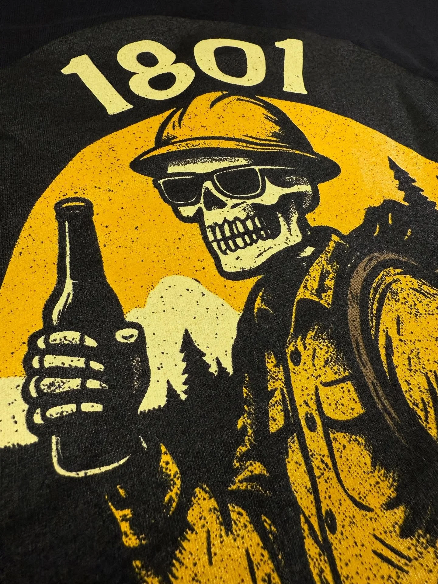 Sometimes black ink  on black shirts is all you need to help the design details pop. 💀