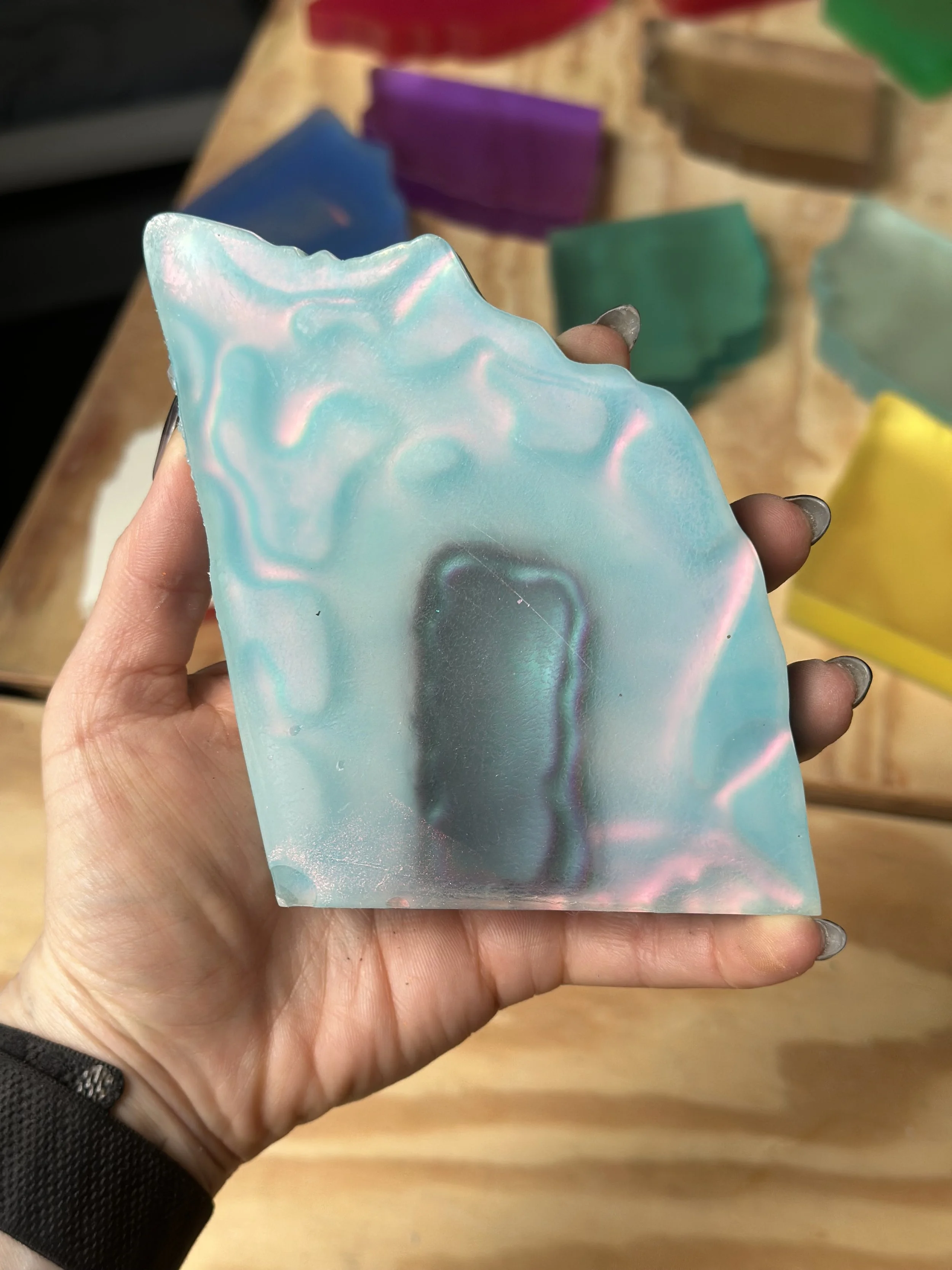 RESIN DIP 07