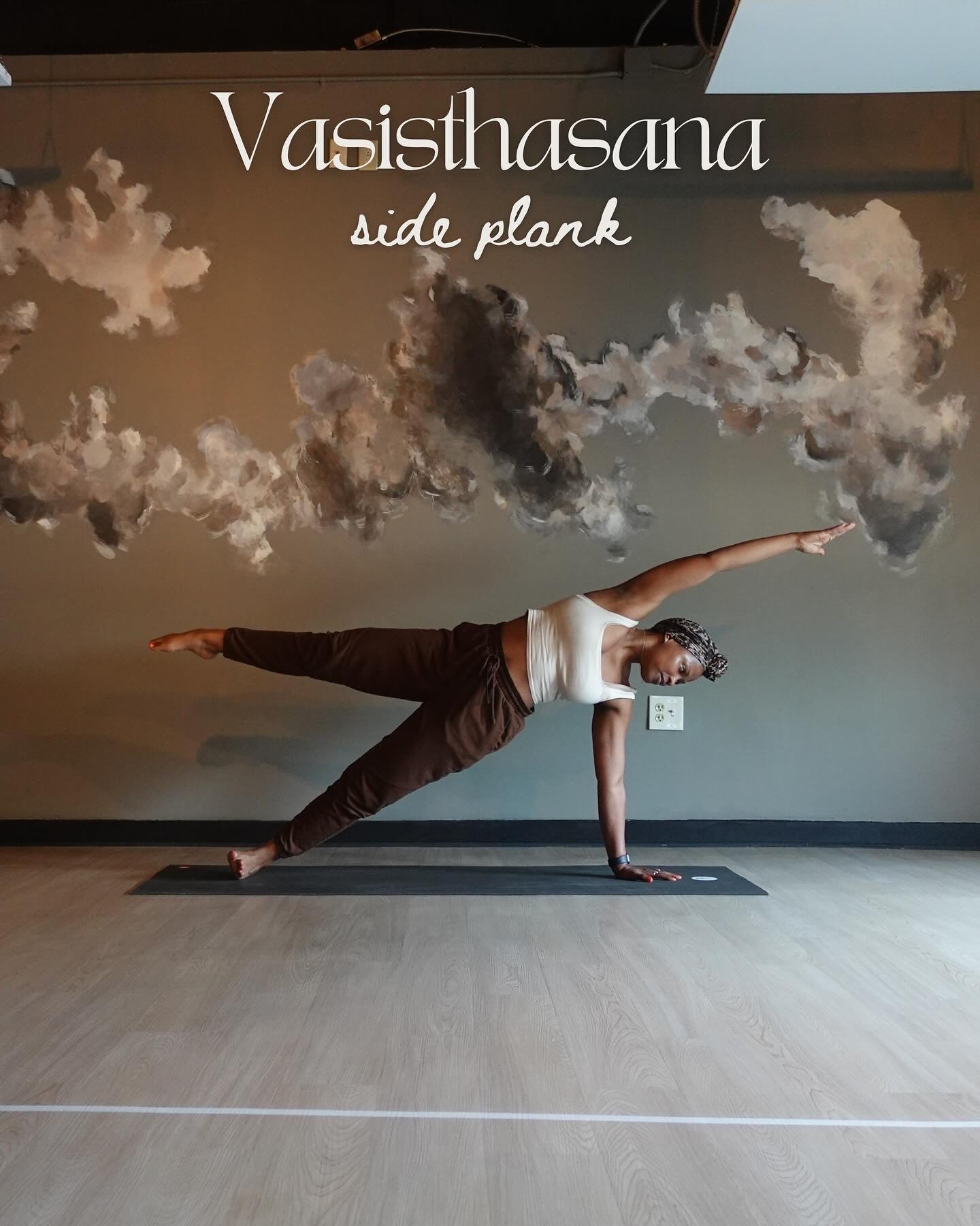 ✨ Pose &amp; Flow Spotlight: Side Plank &ndash; Vasisthasana ✨

This week&rsquo;s featured pose is Side Plank (Vasisthasana) &ndash; a fiery, full-body strength pose that builds stability, confidence, and laser focus. It&rsquo;s a reminder that stren