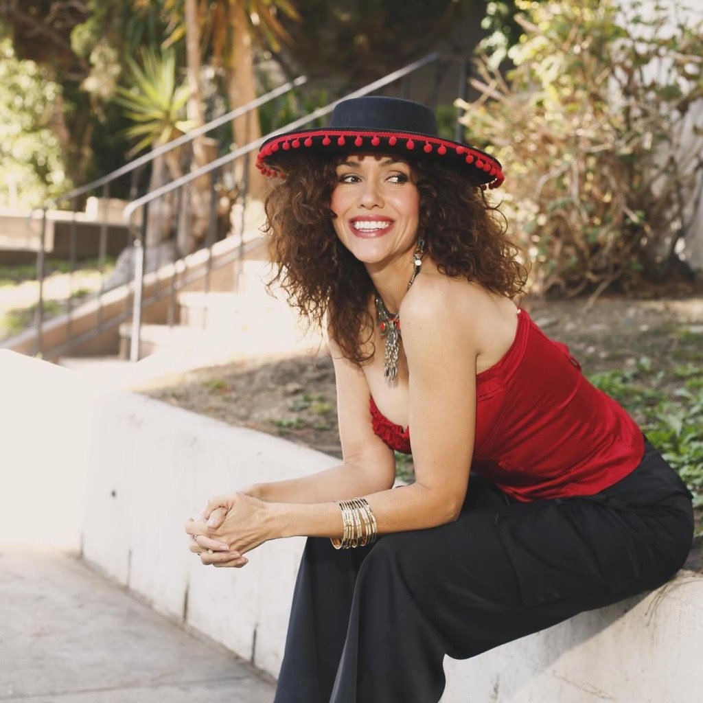 ESTANI FRIZZELL & LOS TEXMANIACS Live at Waterloo Tues. 7/15 at 5pm