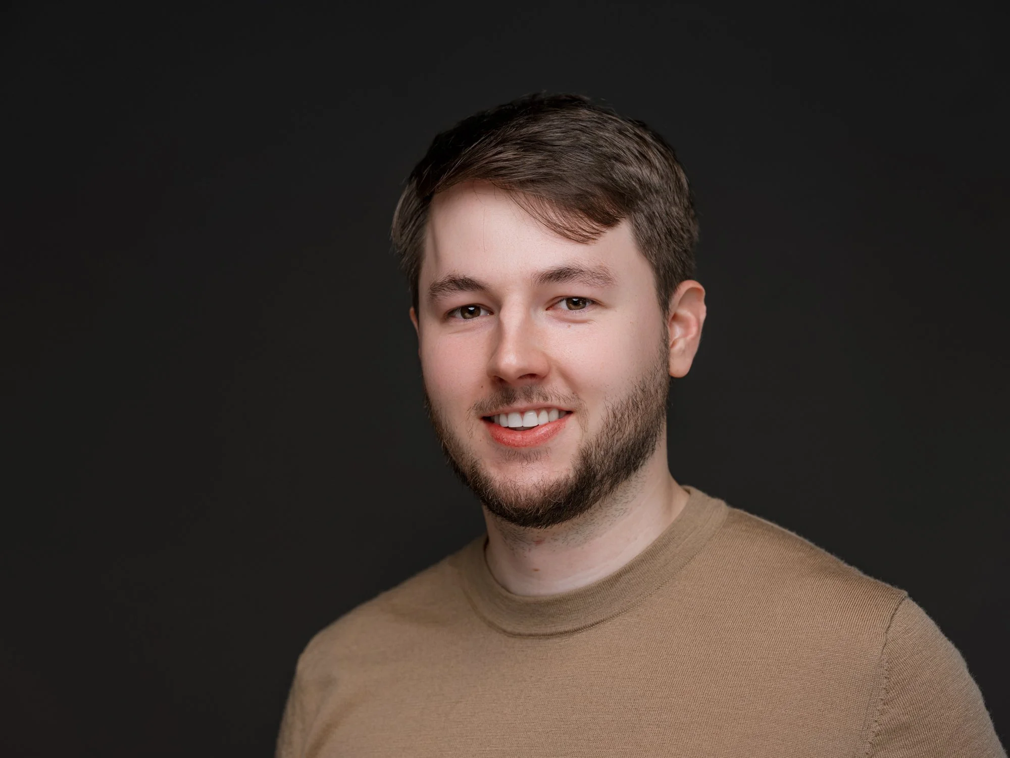 Headshots CH0389.jpg