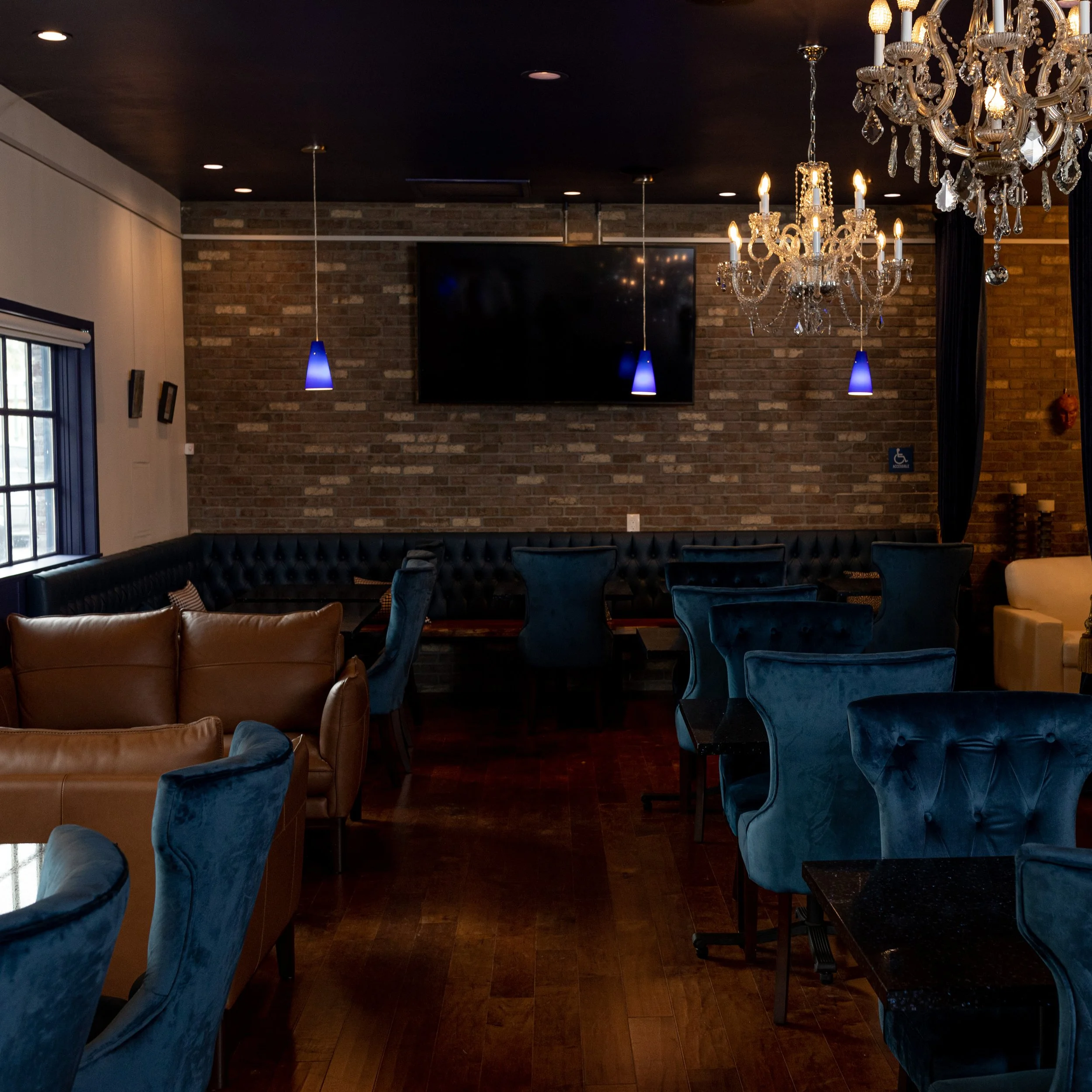 Gallery — Uncorked on State