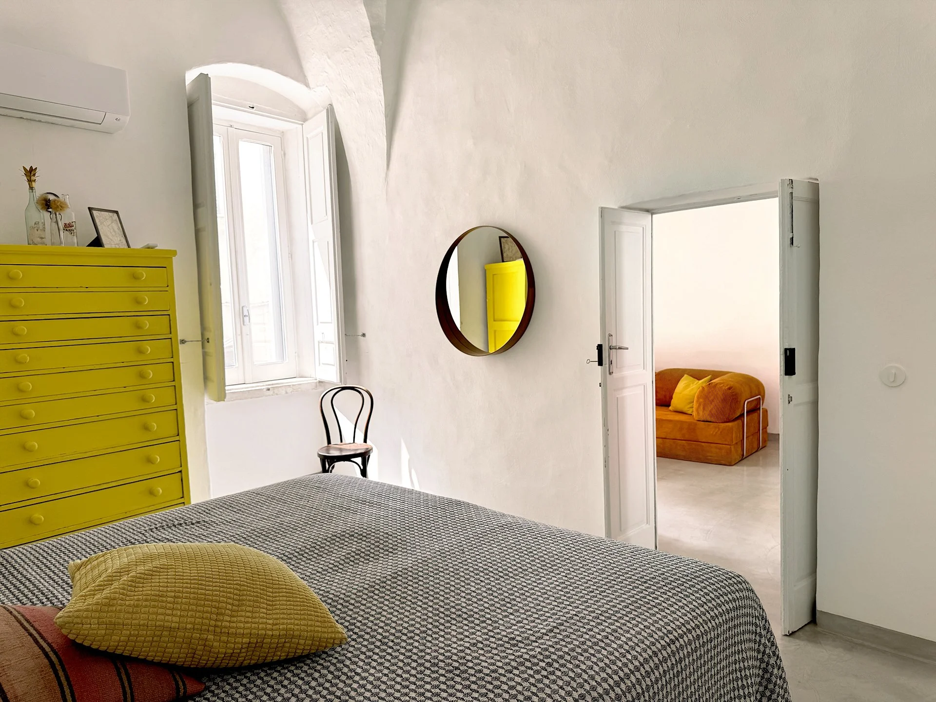 casa-polpo-design-apartment-monopoli-schlafzimmer-01_update.jpg
