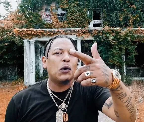 Pro Dillinger &amp; Futurewave - Bread First