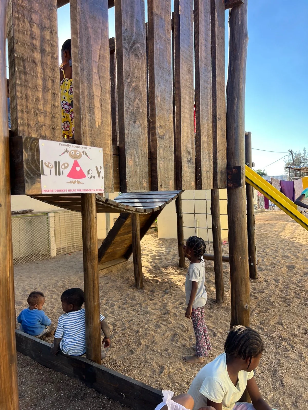 "It's like holiday." – Ein Spielplatz, der Kinderträume wahr werden lässt