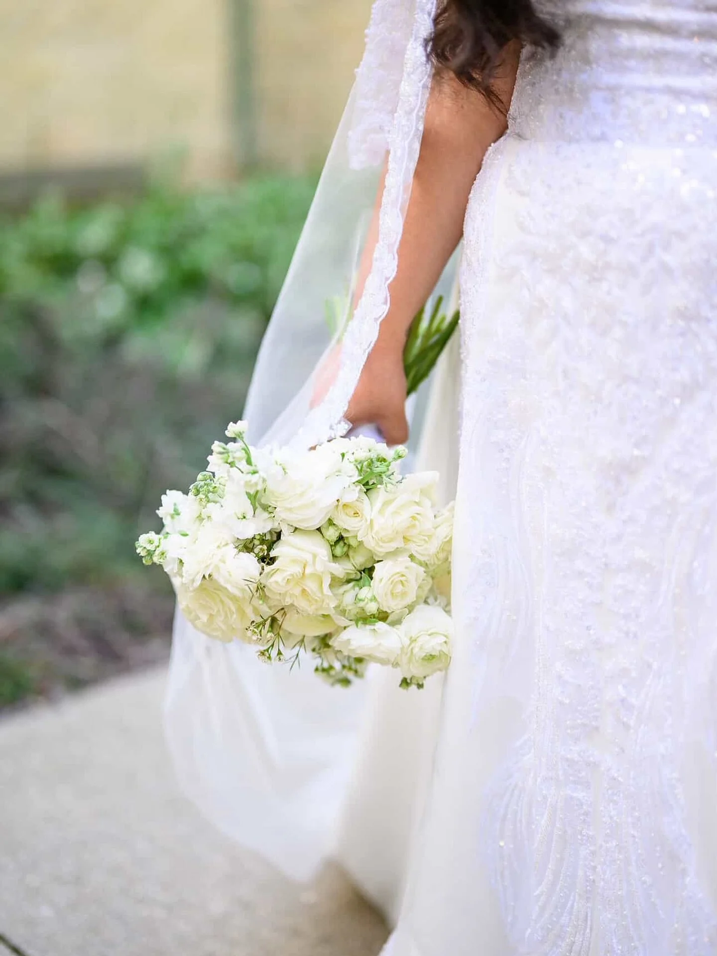 Thanks to all my brides and clients for trusting me! Excited for the fall season!

Bridal bouq for Maria on her wedding day 🫶🏽