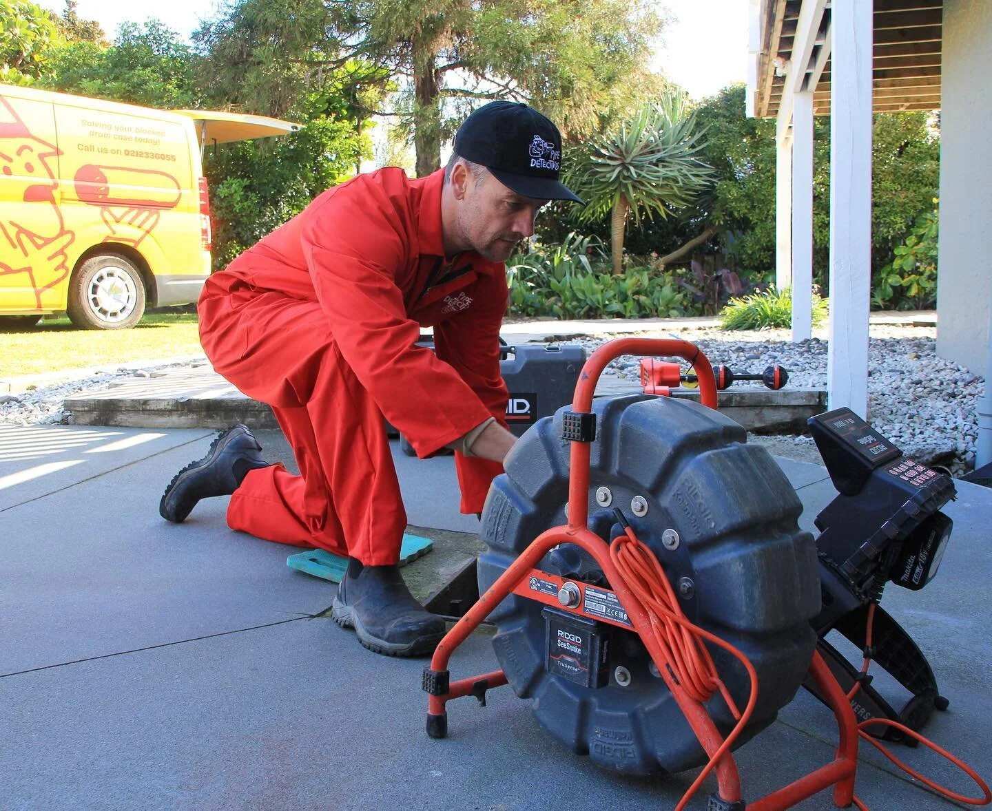 What do we see? Swipe to see 👀 

Our top of the line Ridgid CCTV camera equipment enables us to identify and locate the cause of your pesky blockage.

@pipedetectives #pipedetectives #taurangadrainunblocking #taurangadrainclearing