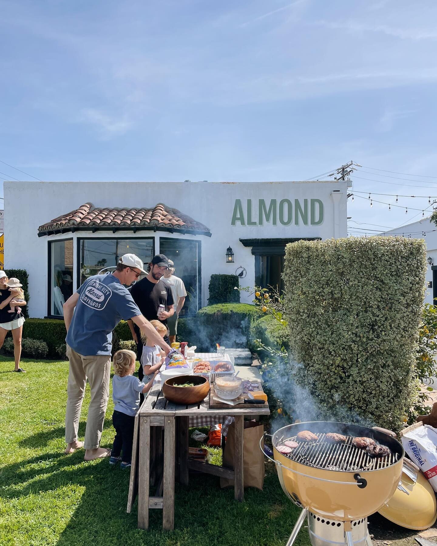 Happy 15 years of 🌊🏄🏼&zwj;♂️🌞
Congrats @almondsurfboards 
🕯️🕯️🕯️🕯️🕯️🕯️🕯️🕯️🕯️🕯️🕯️🕯️🕯️🕯️🕯️
