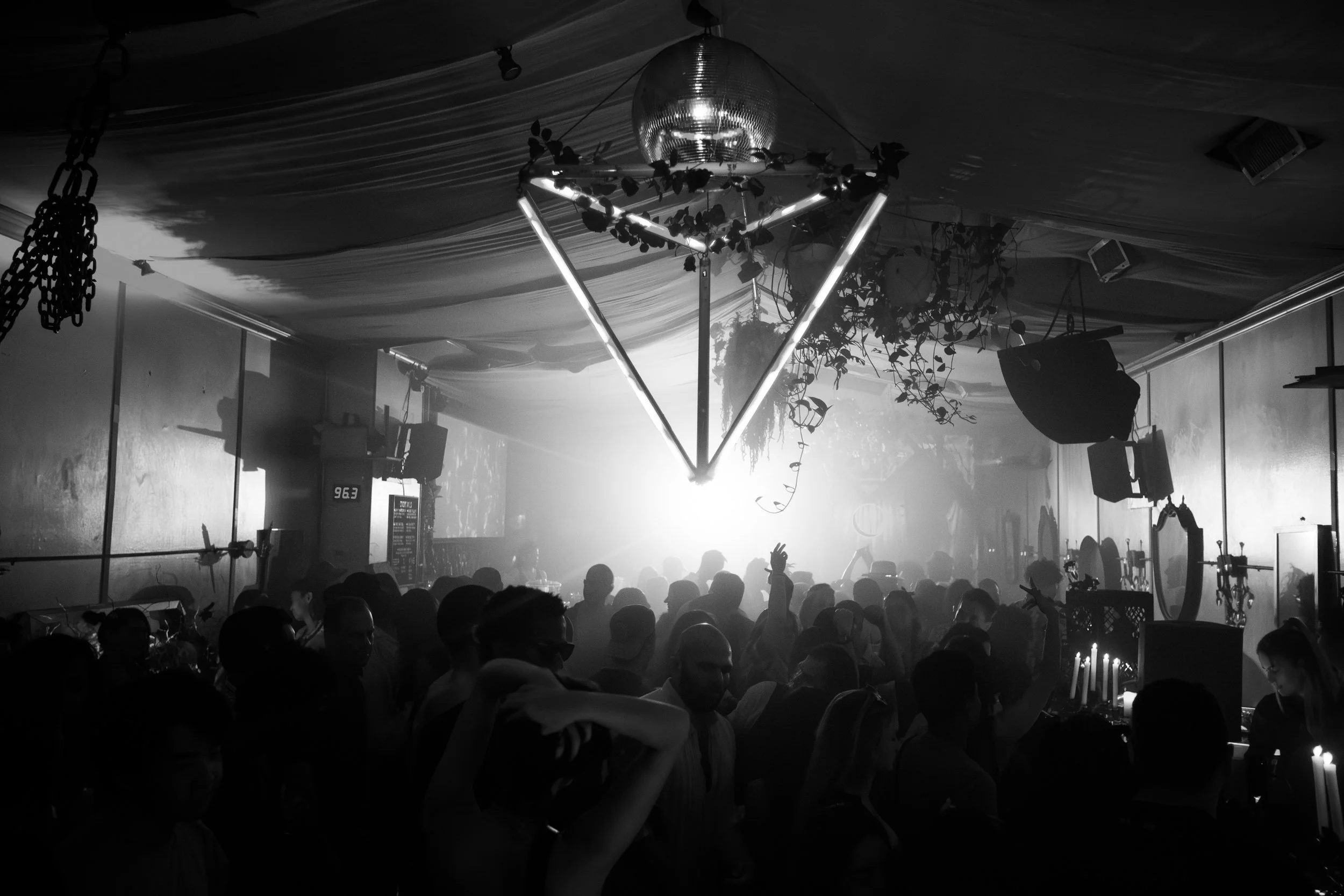Midnight-Caviar_0172.jpg