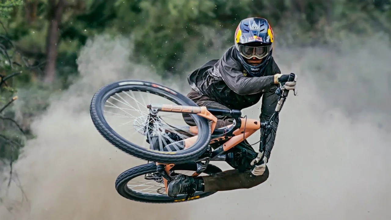 RedBull // Parallel 3