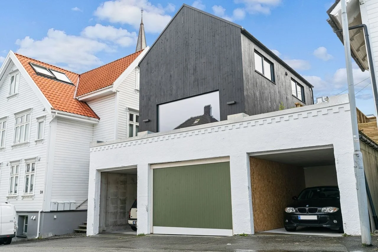 Garage House