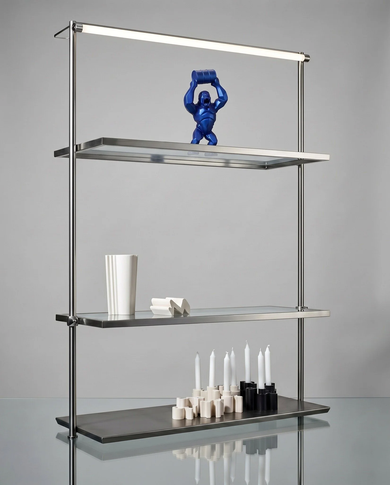 A glimpse into the world of 125 Objects by 125 Space.

A constantly evolving edit of art, design and contemporary objects chosen for the character they bring to a space. Pieces that invite curiosity, spark conversation and quietly become part of ever
