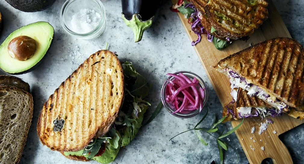 Contact 2 — Toast It