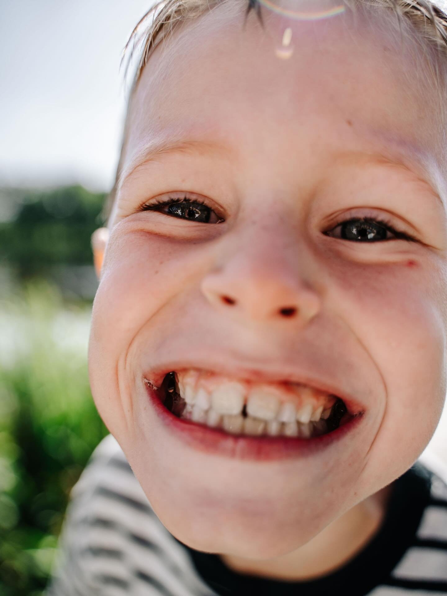 Genau diese Augenblicke &ndash; das ist Hygge Lake. ❤️🇩🇰☀️ #hyggelake #urlaub #campinglife #camping #welovecamping #hygge #ownlake #hyggehygge #denmark #denmarklove #hyggelife #hyggelake #lakeview #campingindenmark #newcampsite #naturelover #visitd