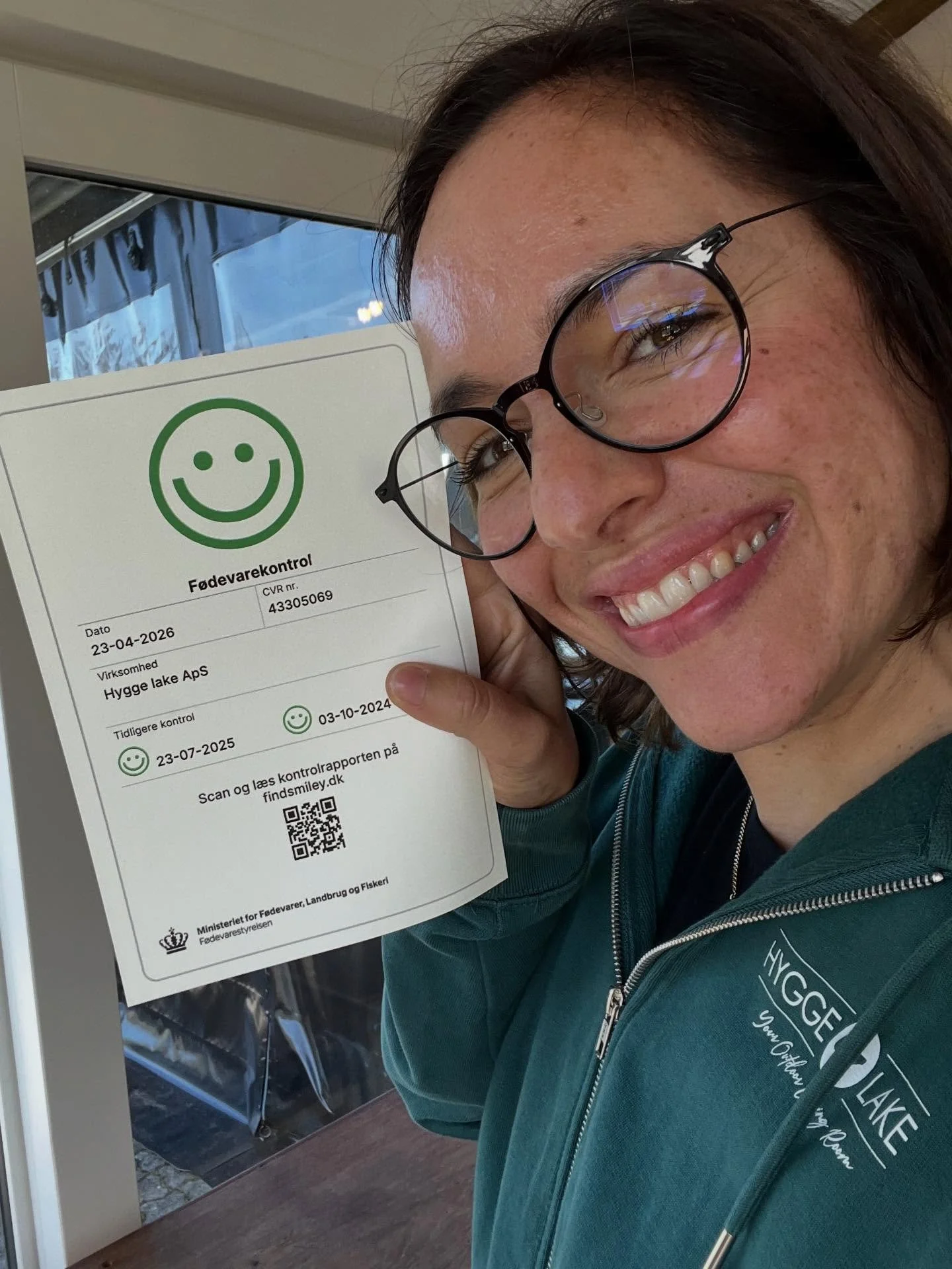 💚Bestm&ouml;gliches Ergebnis f&uuml;r Hygge Lake

Heute fr&uuml;h hatten wir Besuch von der d&auml;nischen Lebensmittelkontrolle &ndash; und wir freuen uns riesig, dass wir wieder das bestm&ouml;gliche Ergebnis (&bdquo;Smiley&ldquo;) erhalten haben 