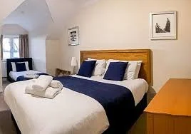 RoomImage.jpg