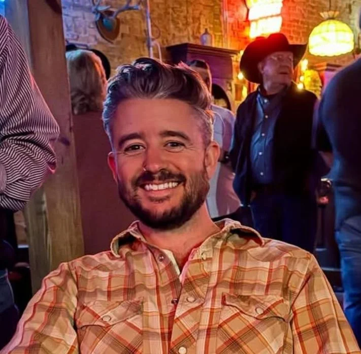 Texas Urban Sawmill employee