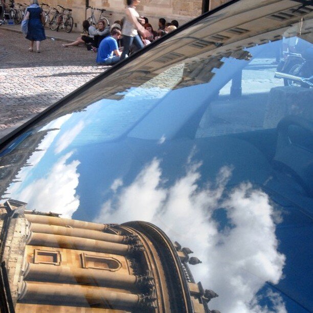 Oxford Radcliffe Camera reflection

#oxford #radcliffecamera #reflectionphotography #oksford