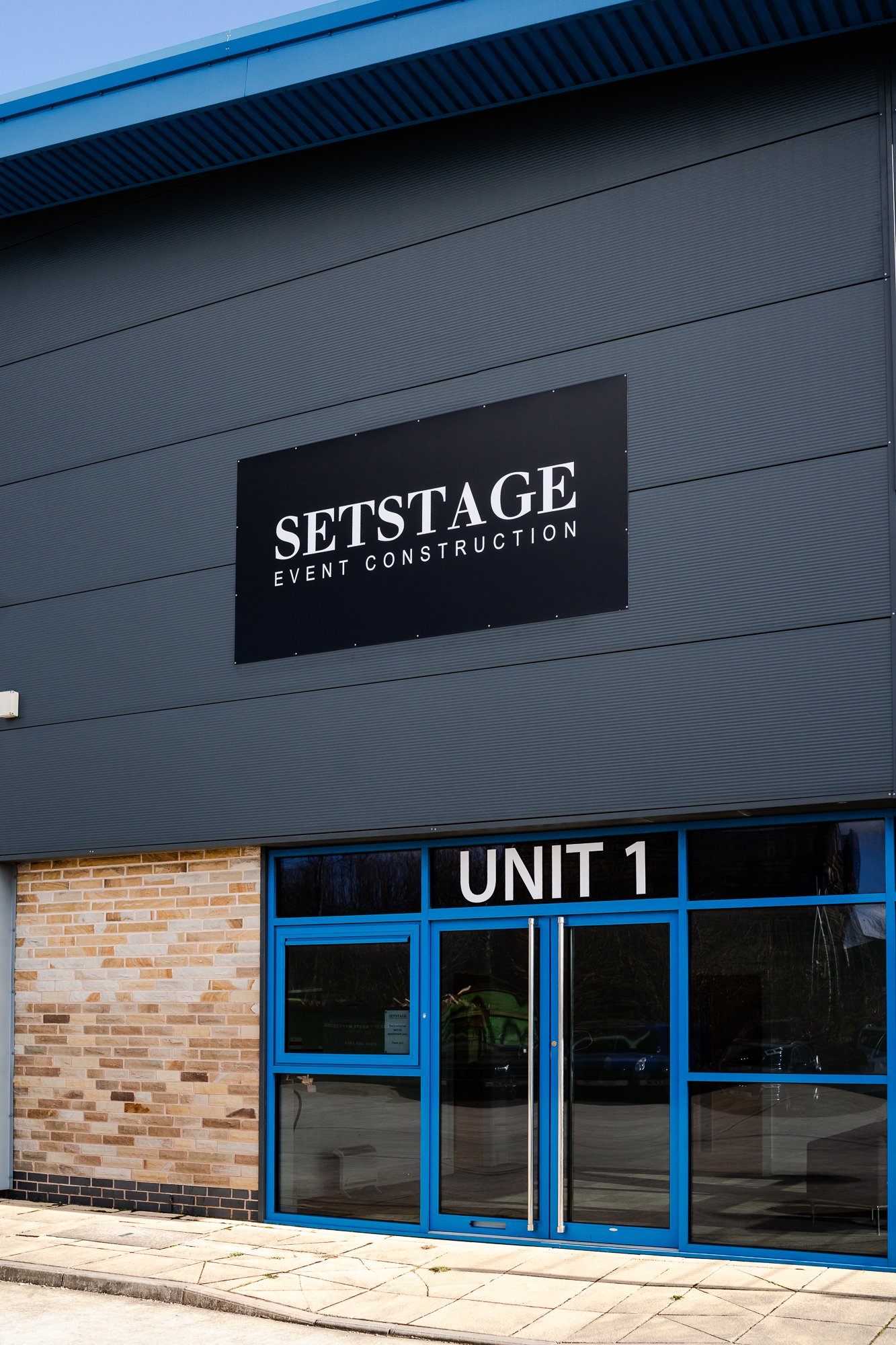 setstage-scenic-staging-events-build-uk-2.jpg