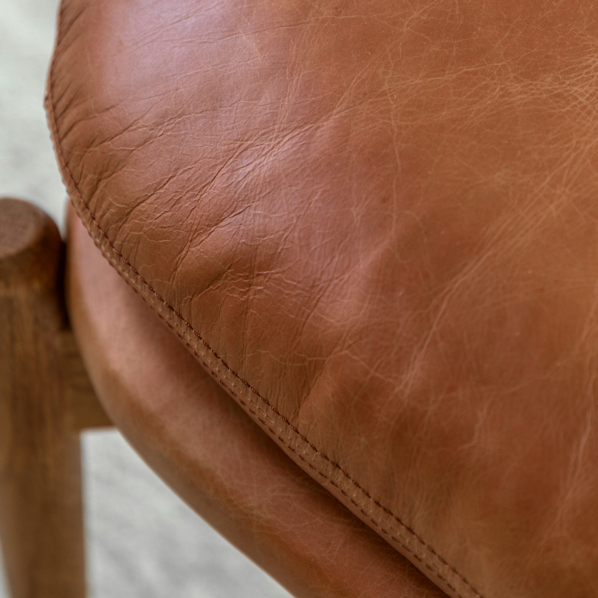 Datsun footstool brown antique 4.png