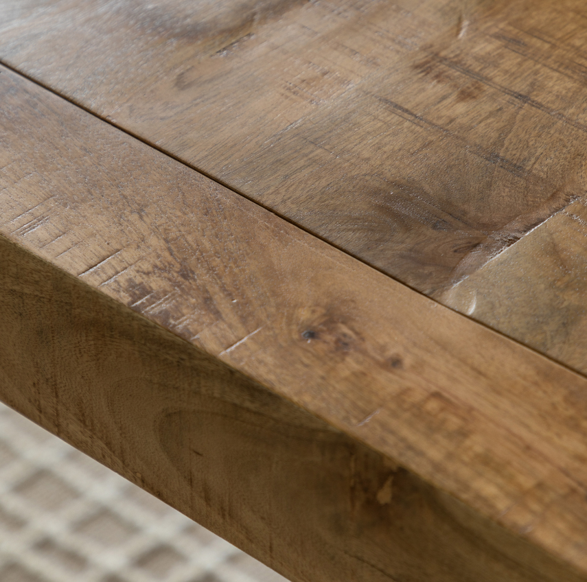 Iowa dining table natural 3.png