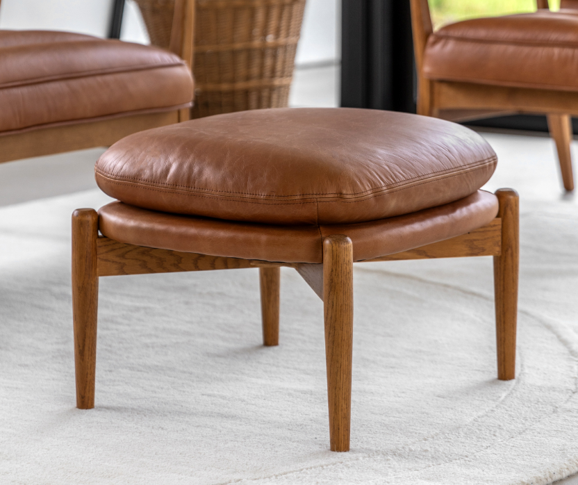 Datsun footstool brown antique 2.png