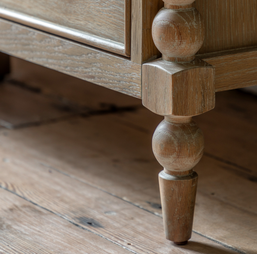 artisan 7 drawer chest 3.png