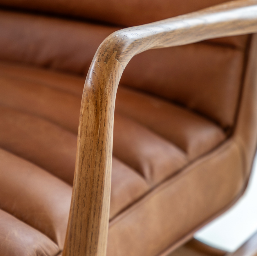 Datsun armchair vitnage brown leather 3.png
