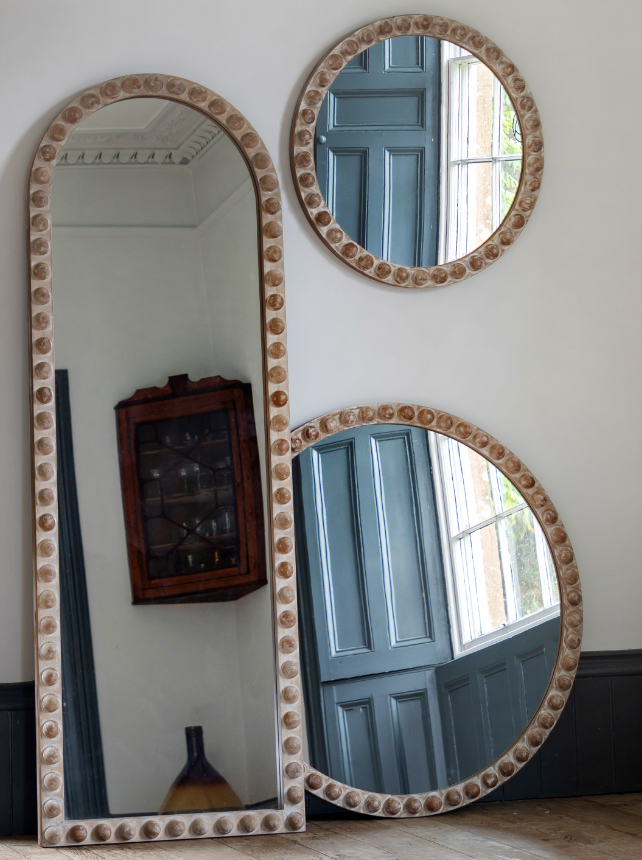 millbrook round mirror 3.png