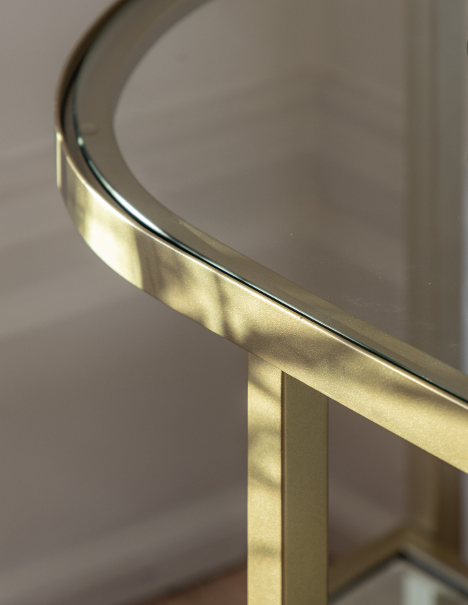 hudson media unit champagne 2.png