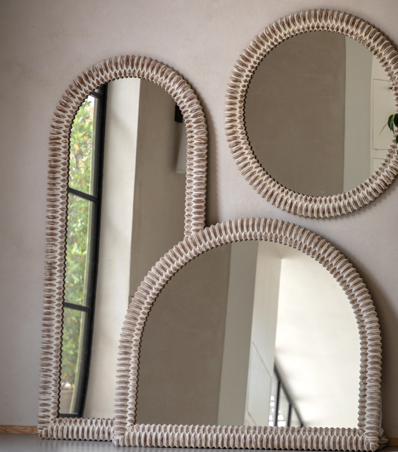 pimlico arch leaner white wash 3.png