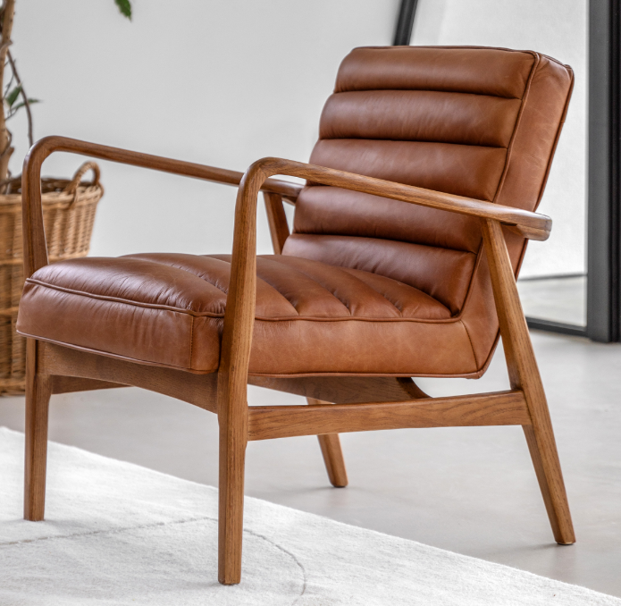 Datsun armchair vitnage brown leather 1.png
