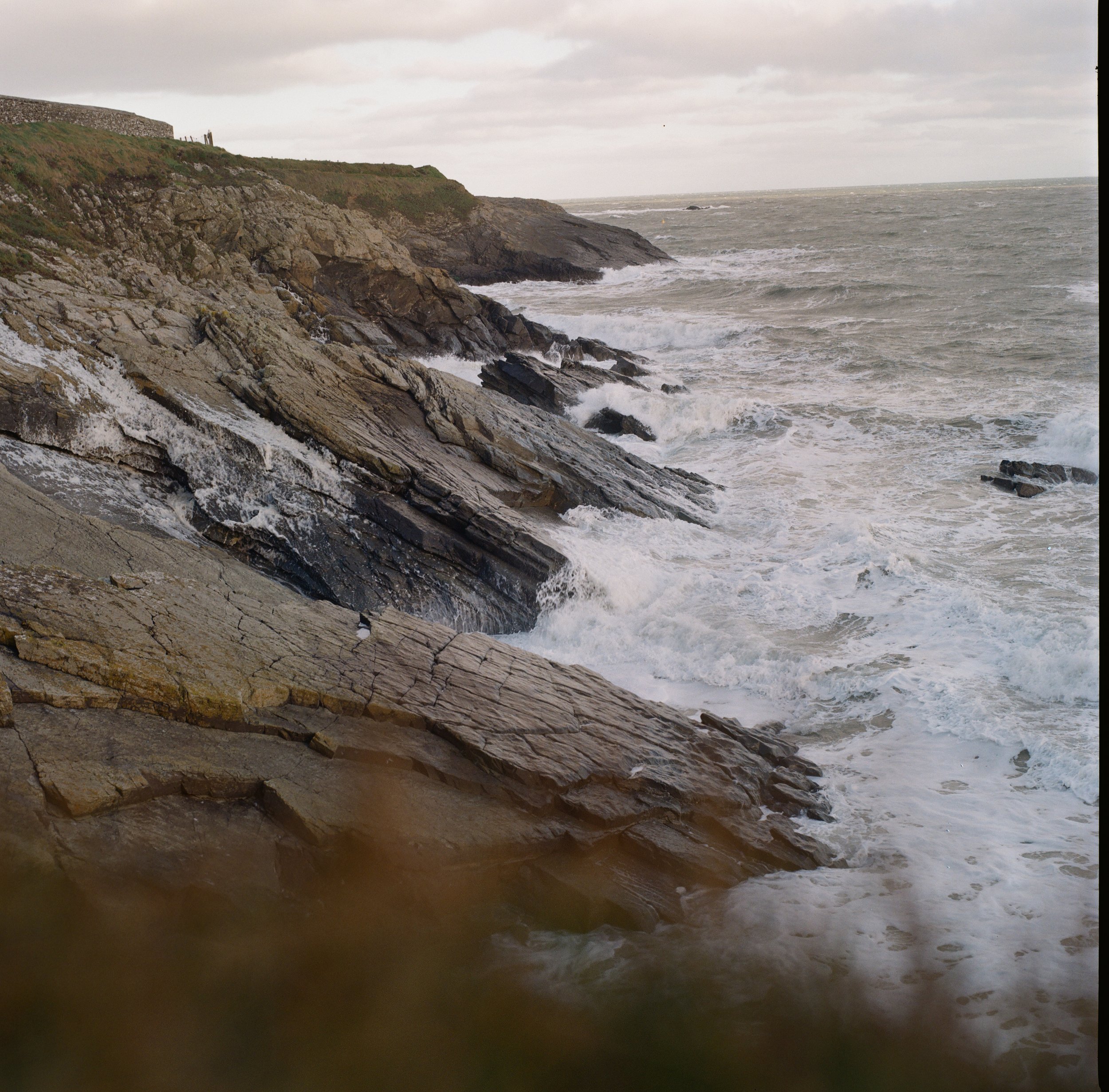 hasselblad-500cm-irish-coast-kodak-gold-200-13.jpg