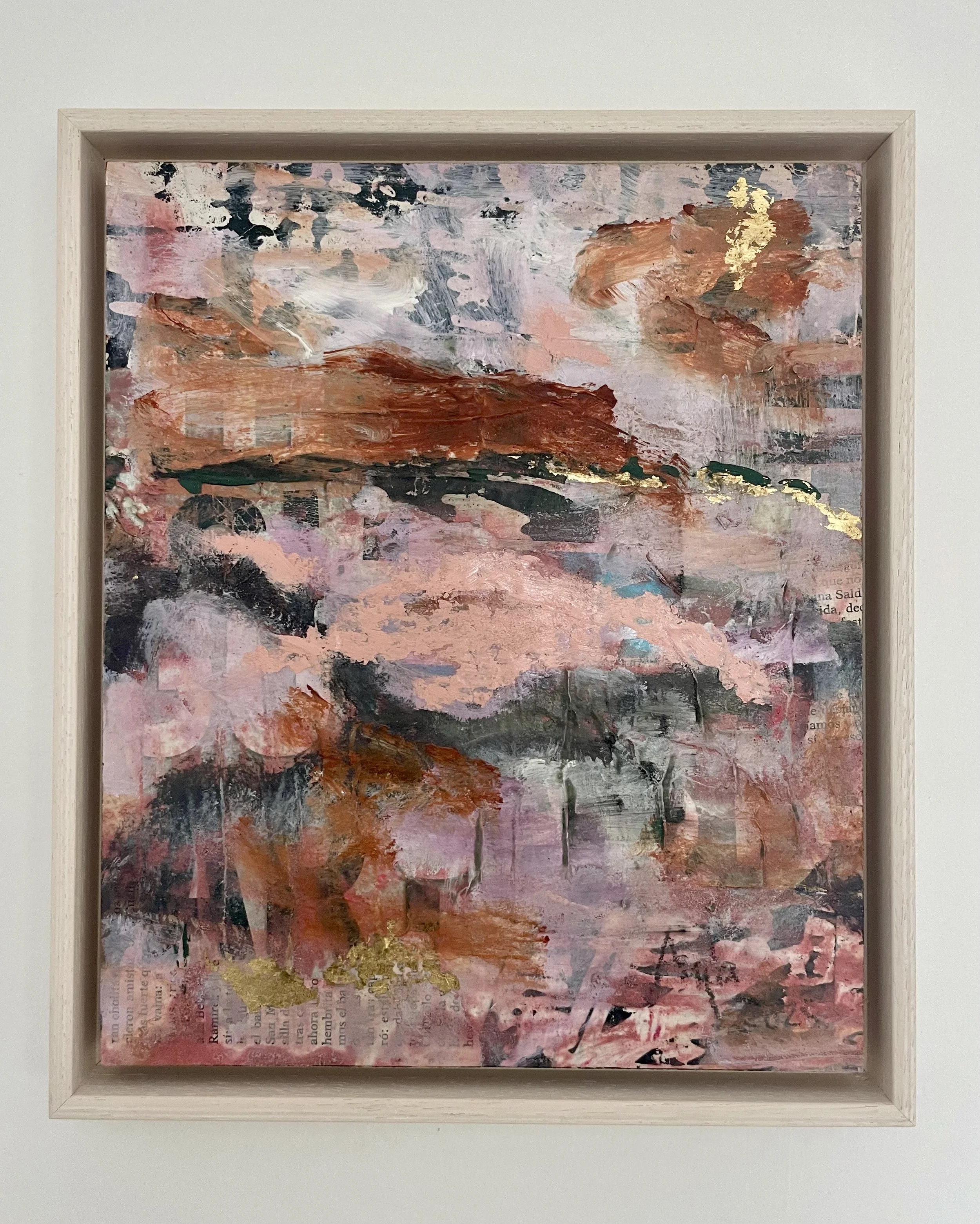 "Trying to contain it", Mixed media on wooden panel. 29x34 cm. 2025. 500 €