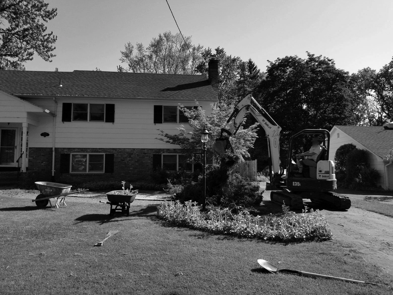 20210519_090730 bw.jpg