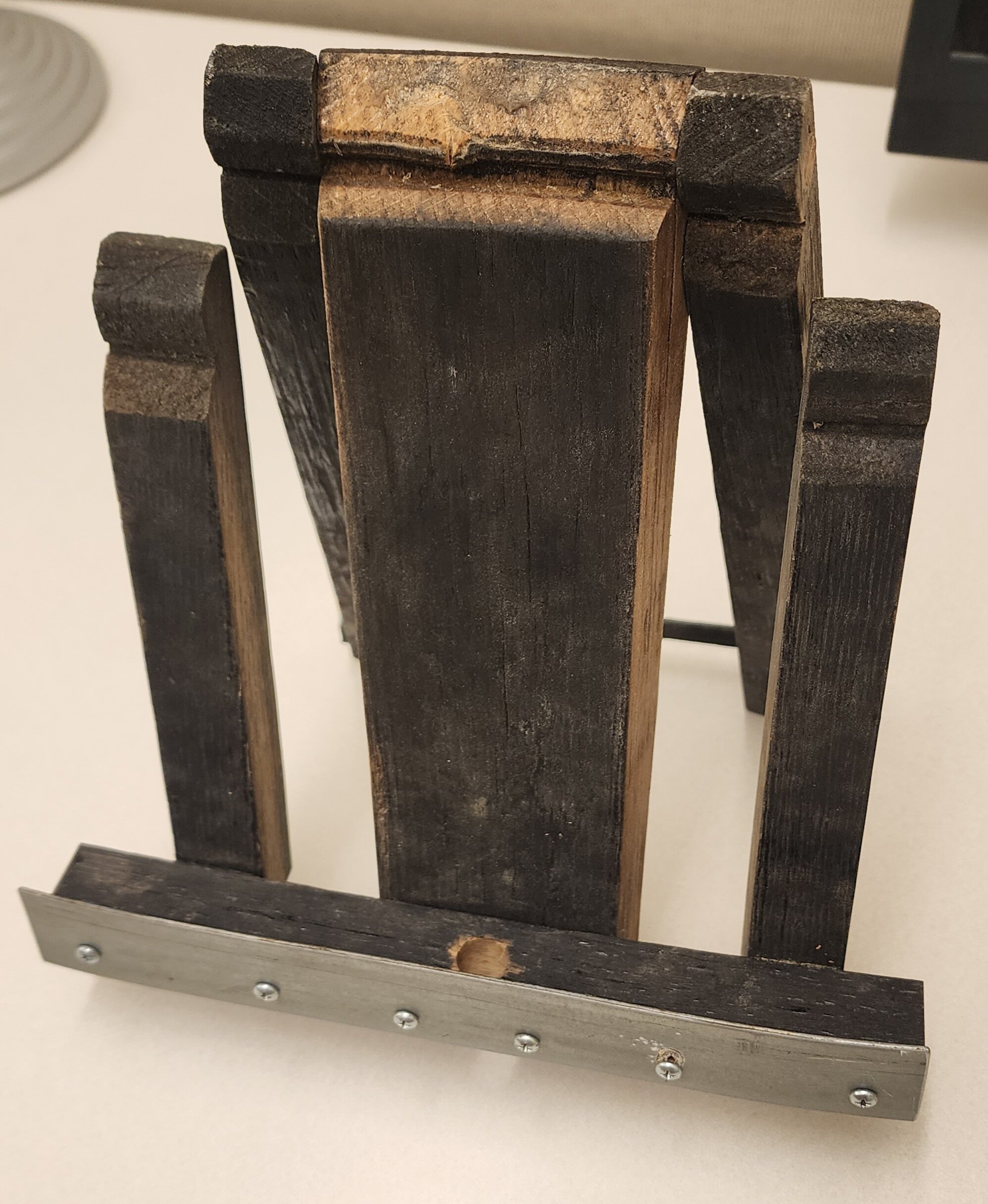 cookbook / tablet holder