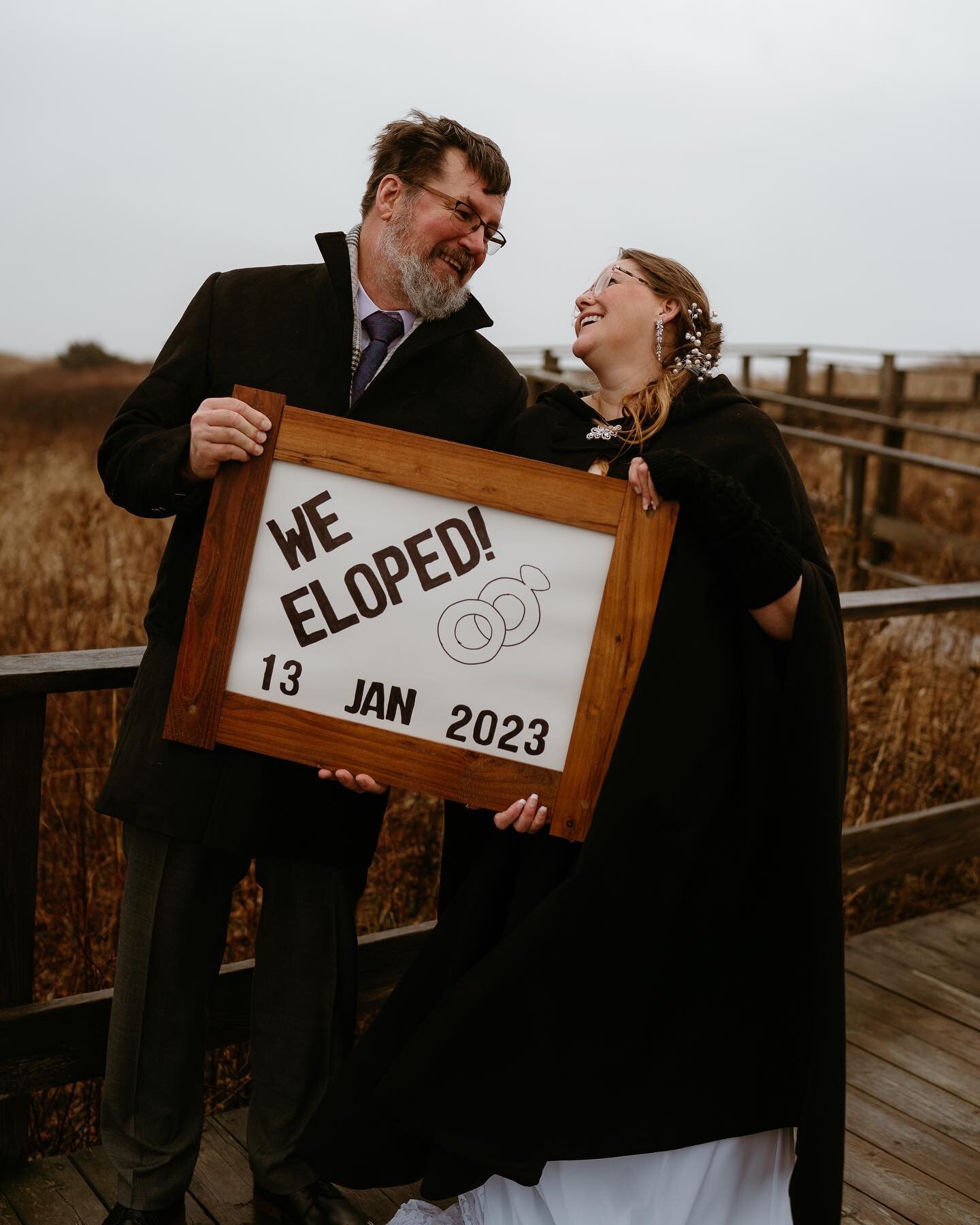 These two eloped in January and I&rsquo;m so happy I was able to capture these for them🥹 it was a last minute booking but my oh my was it ever fun.  It was cold and windy and rained a tiny bit but it was all worth it.