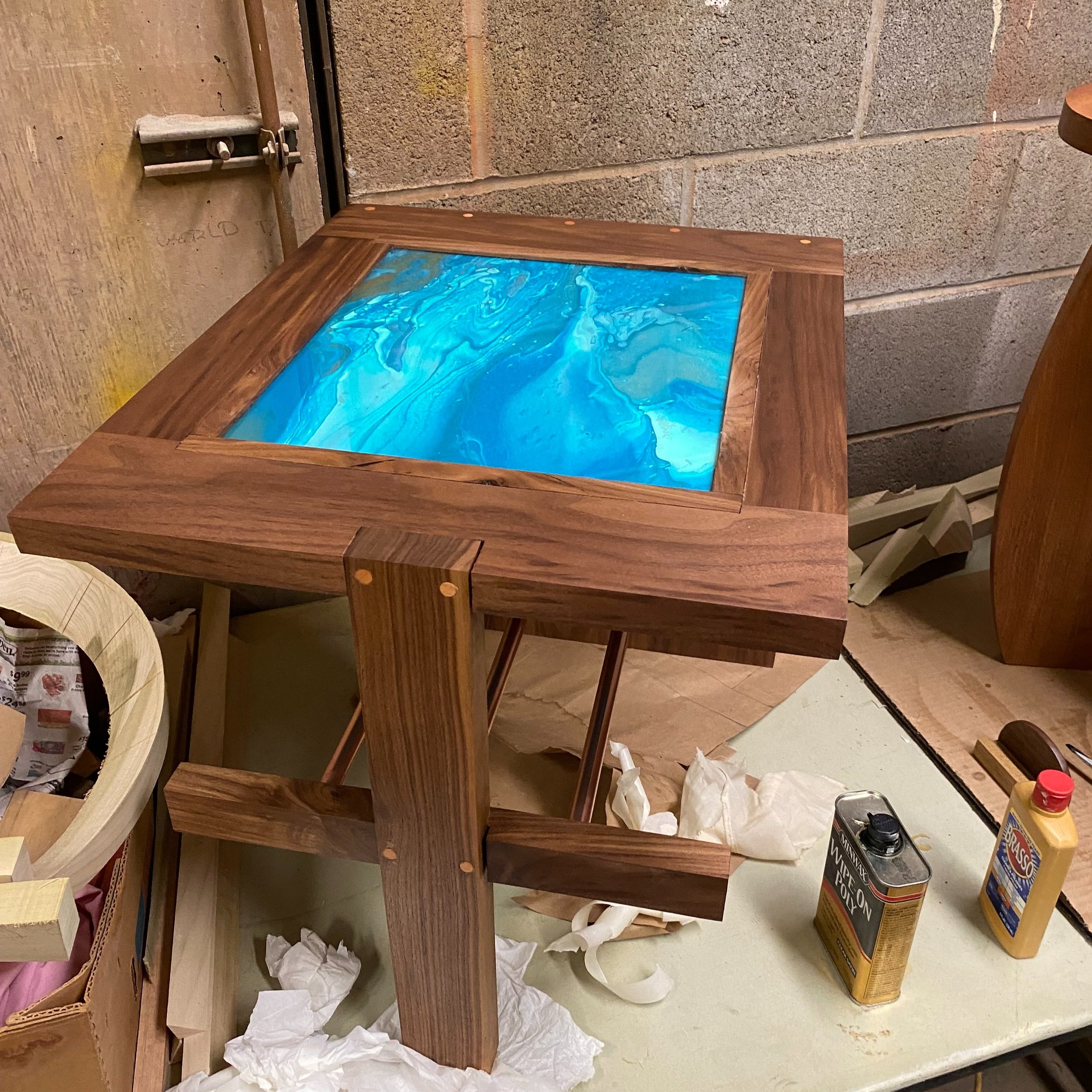 Applying the finish