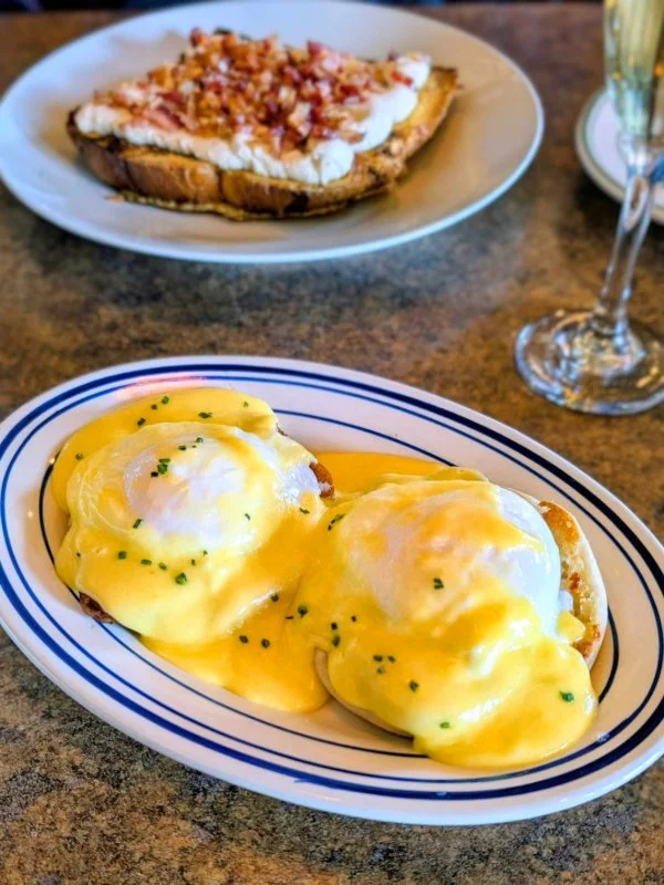 NEW YEAR’S DAY BRUNCH | STEAK SPECIALS AT DINNER