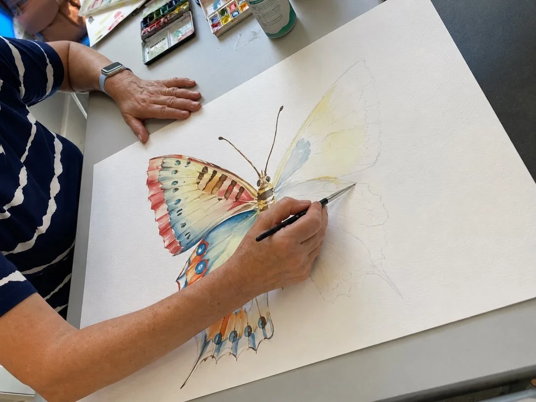 🦋 Butterflies in Watercolour &amp; Mixed Media at One Garden this week 

Our next extended studio session with @ginnybaxter123 takes inspiration from the incredible butterflies of @butterflygardens_sussex right there at @onegardenbrighton 

Spend th