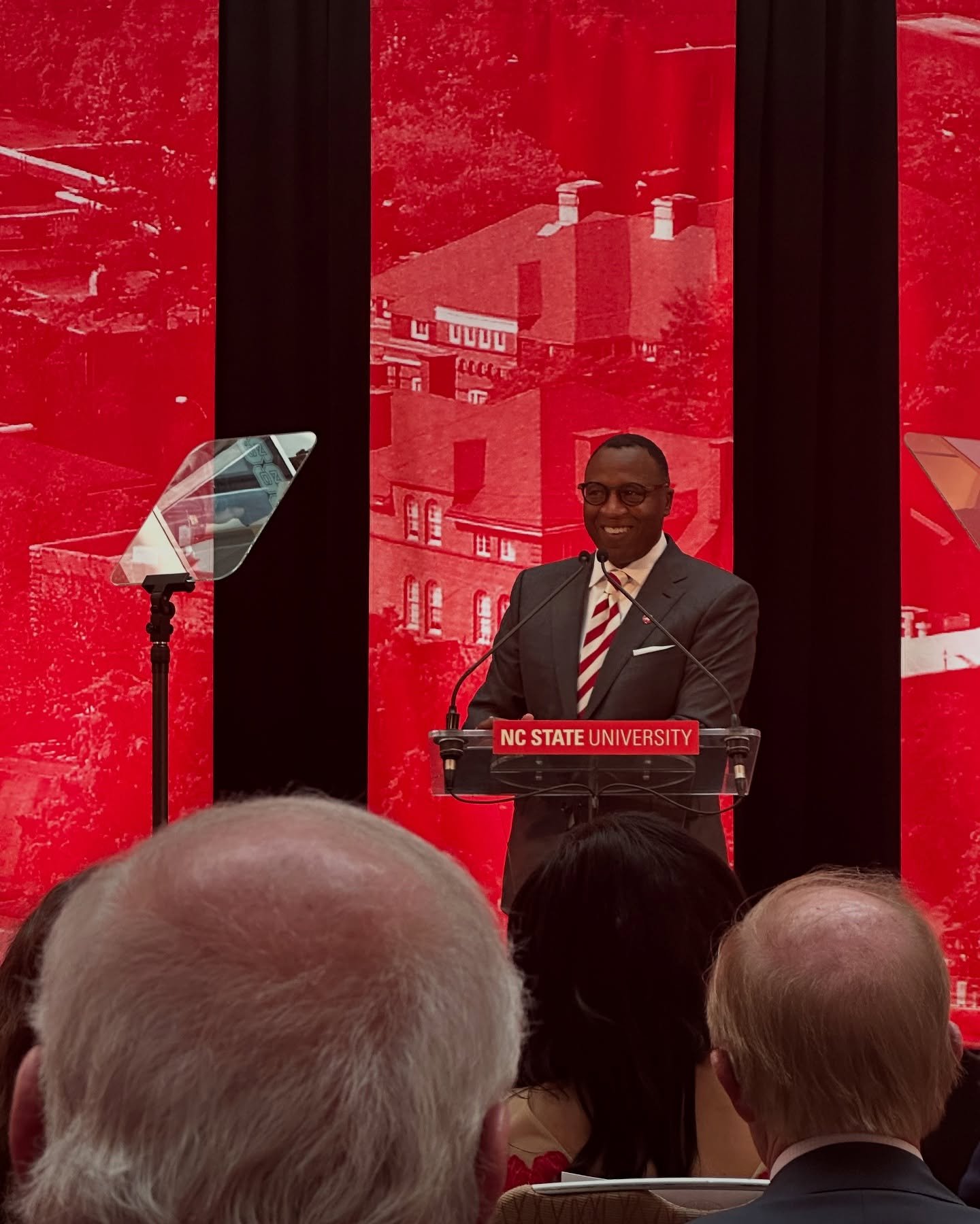 🐺Wolfpack Nation, you just landed a phenomenal leader as your next #Chancellor of 
@ncstate 
NC State University.
Congratulations to Kevin Howell,  one of the finest people I&rsquo;ve known professionally and personally.
#NCState