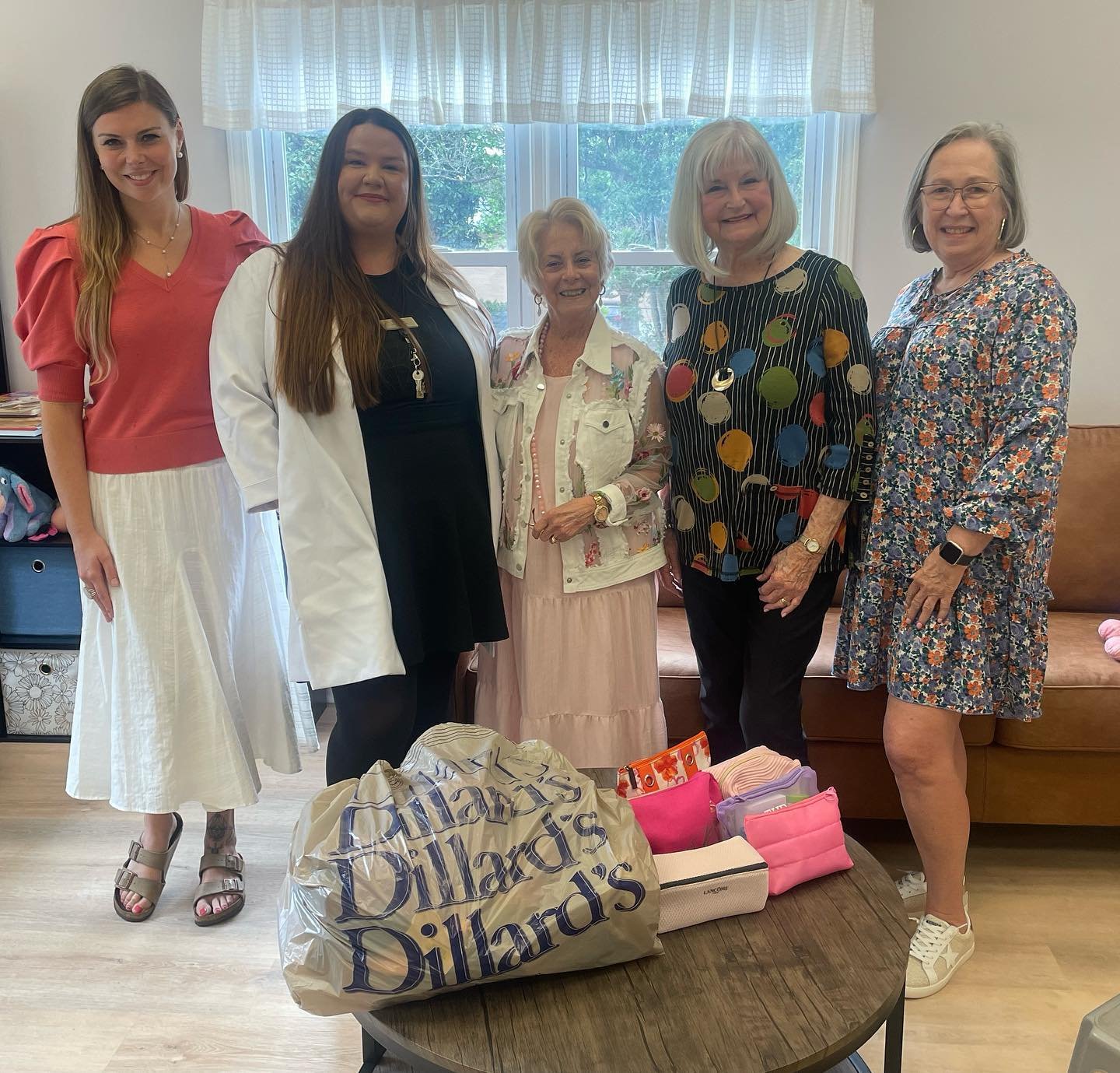 THANK YOU to the Anderson County Woman&rsquo;s Club and our local Dillard&rsquo;s for so thoughtfully making and donating cosmetic bags filled with a variety of items for our clients!